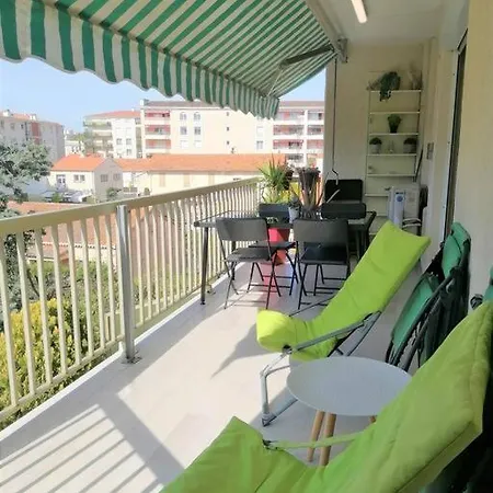 Apartment Palais Royal, Plages A Pied, Centre St Raphael Saint-Raphaël