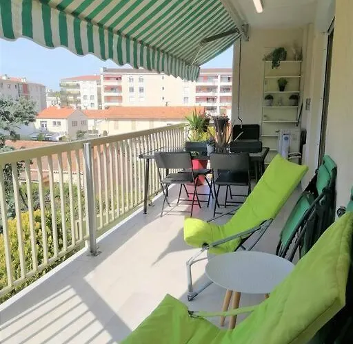 Apartmán Palais Royal, Plages A Pied, Centre St Raphael Saint-Raphaël